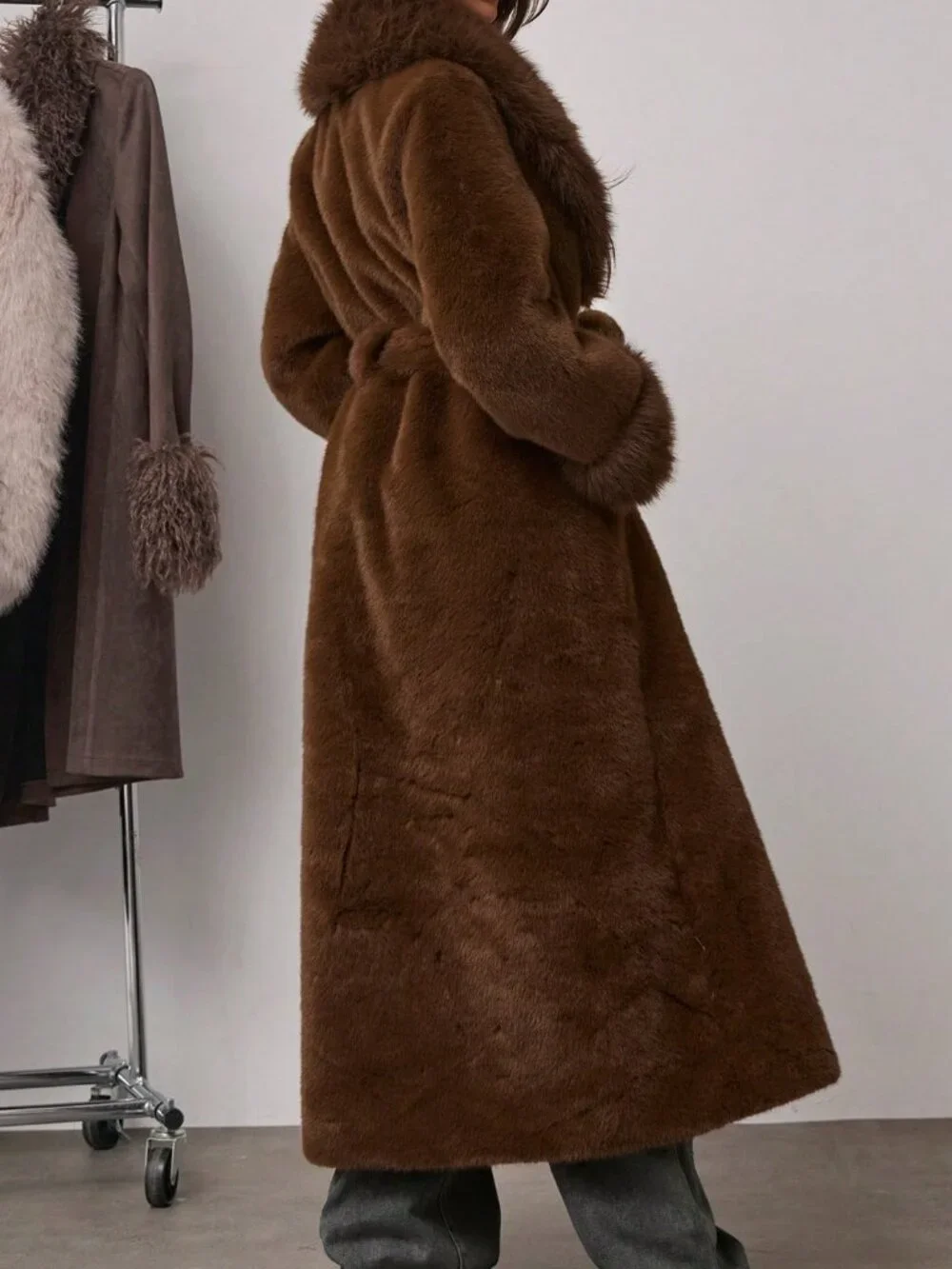 Mocha Brown Women's Shawl Collar Long Sleeve Pocket Belt Faux Fur Trench Coat